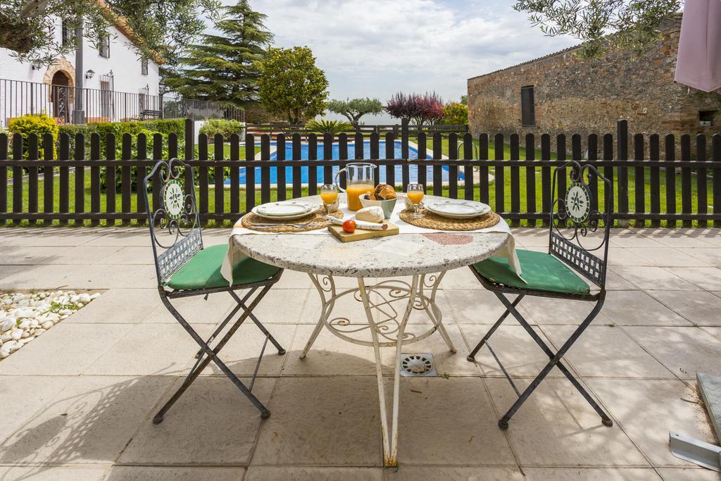 Masia Can Canyes & Spa San Lorenzo de Hortóns Exterior foto